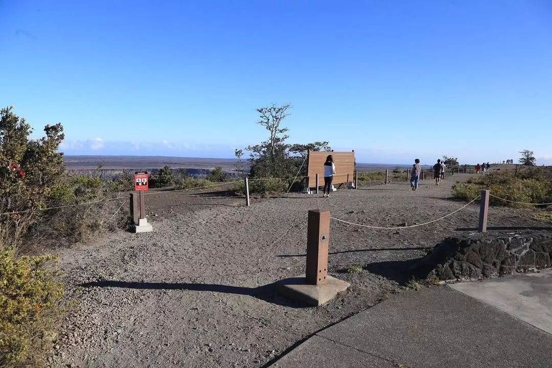 キラウエア火山　展望台