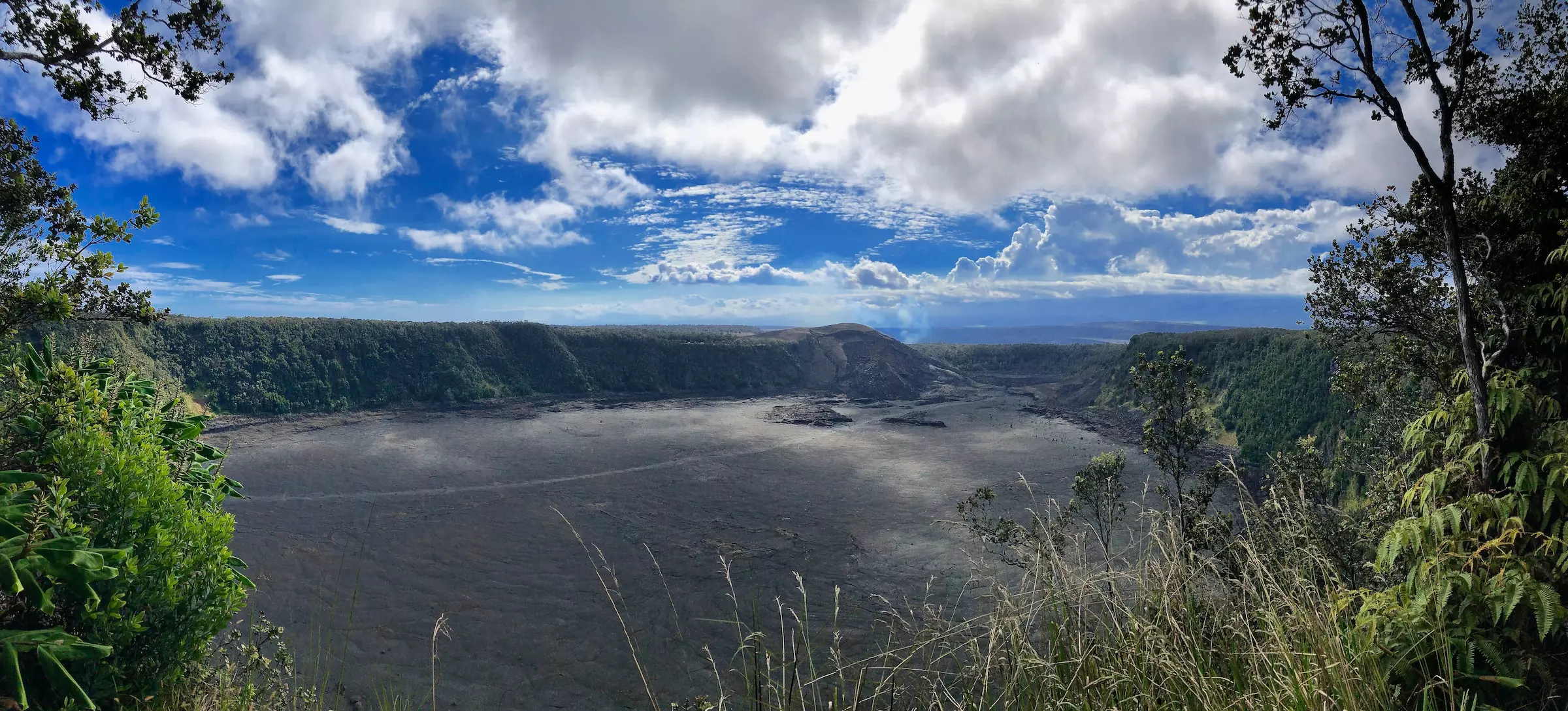 キラウエア火山　日中